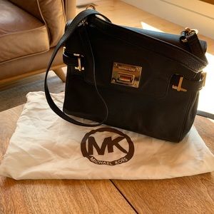 Micheal Kors handbag